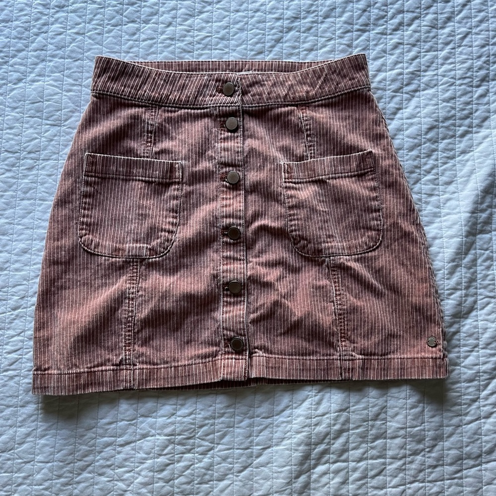 pink ROXY corduroy skirt! Size M
